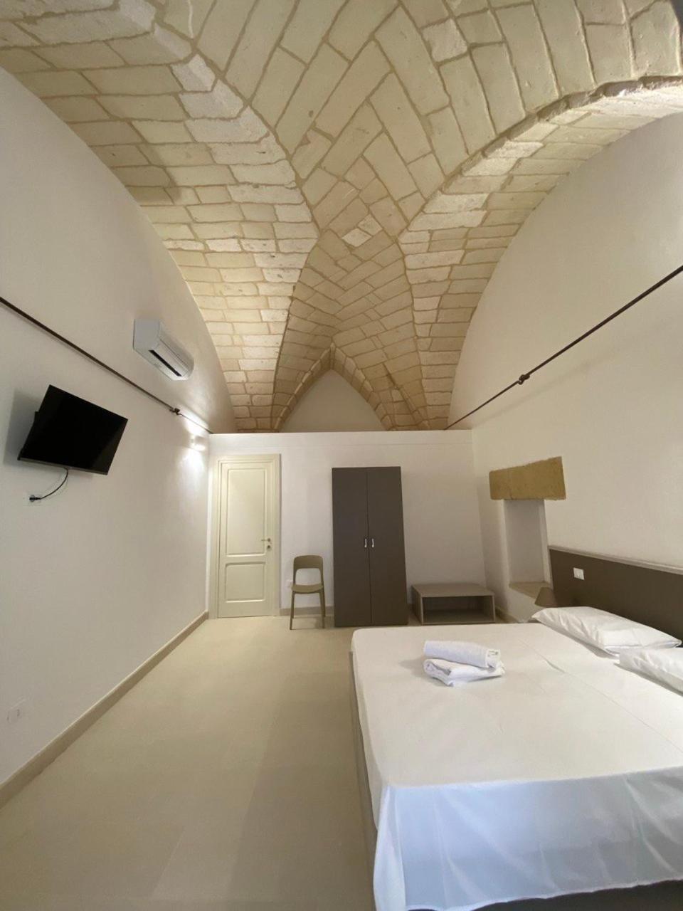 Agriturismo Masseria Sbotta Sant'Andrea  Exterior photo